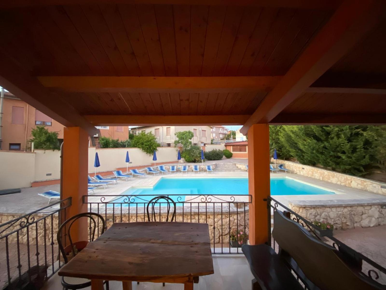 Piccola Locanda S'Ausentu Uri Εξωτερικό φωτογραφία